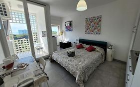 Rosato Sea View Apartment